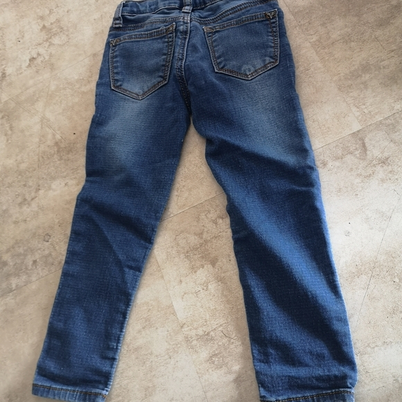 Girls size 4T denim jeans - Picture 2 of 4